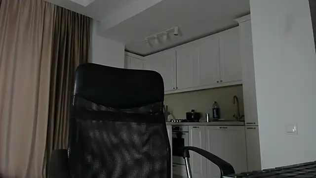 cloudymastersss' Live XXX Chat