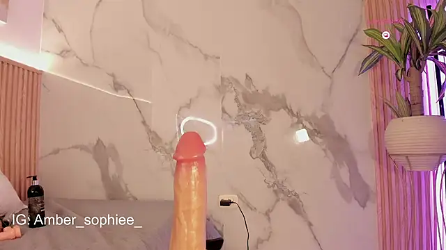 Amber_sophie: онлайн-секс-чат