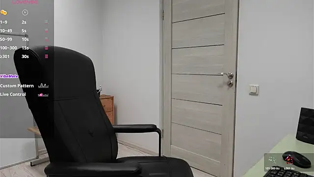 Онлайн чат XXX Richard_Dullas