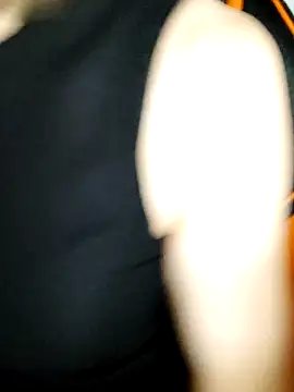 Aashikalaa's Live XXX Chat