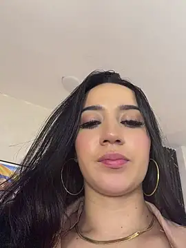 צ'אט XXX בשידור חי של EmmyEvans1
