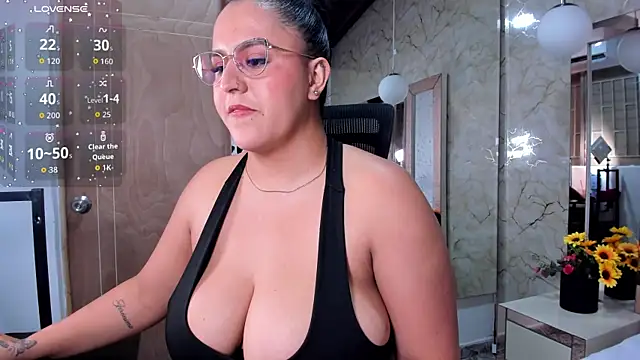 Živý XXX chat katleya_lewiis