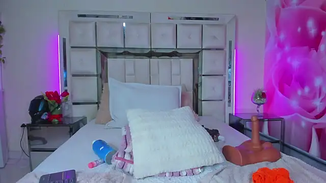 mia_peyton élő XXX-chatje