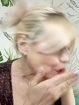 Онлайн чат XXX Catty_Lady
