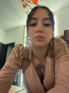 EmmyEvans1 – Live XXX-chat