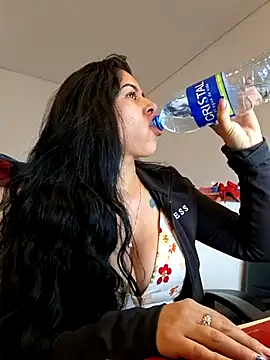 Luianna's Live XXX Chat