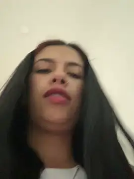 Nathaly_12 Adlı Modelin Web Kamerası Şovu