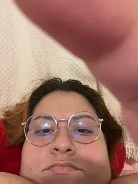 Chat +18 de carola_hotwife ao vivo