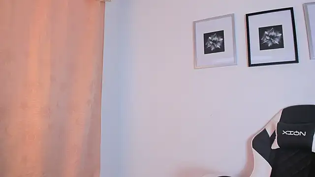 Chat +18 de April_smith_1 ao vivo