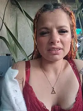 Cataleya_16's Live XXX Chat