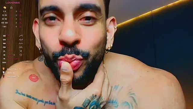 Chatroom XXX en direct de massimo_visconti
