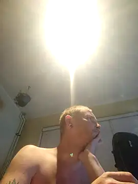 piercingpikn Webbikameraesitys