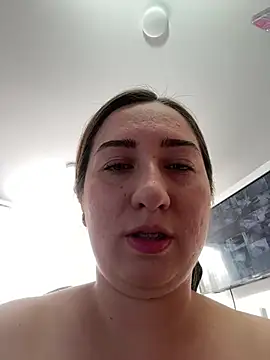 suzy-111 Adlı Modelin Canlı XXX Sohbeti