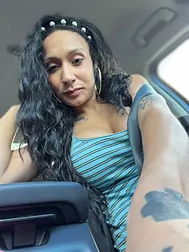 FerrariFrenchn Live XXX chat