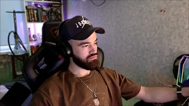 _Serious_Man – Naživo XXX chat