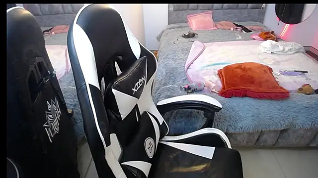 konojan_6's Live XXX Chat