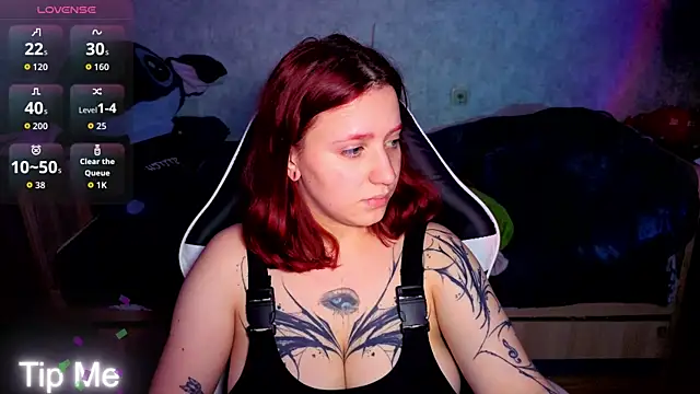 Mini_Lady1 élő XXX-chatje