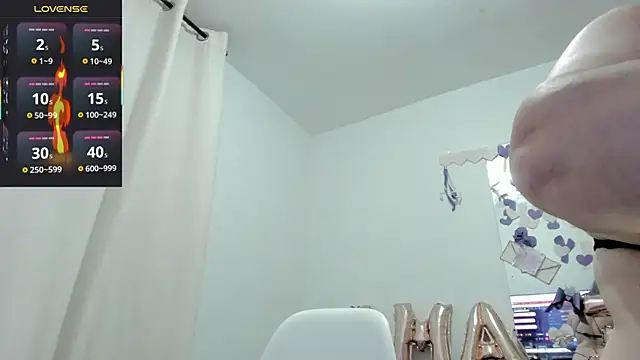 Živý XXX chat esmeraldamfc