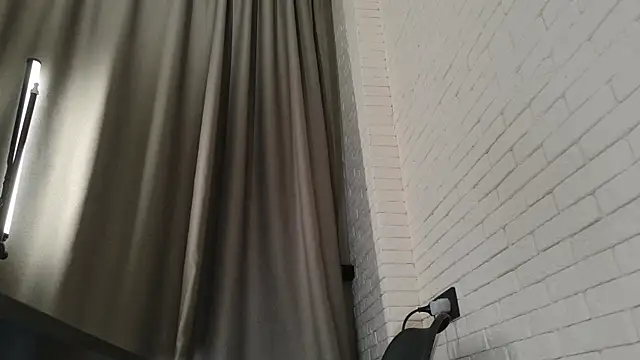 Alba_Casa Obrolan Langsung XXX