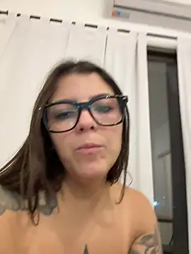 lilylovelesss Live XXX-chat