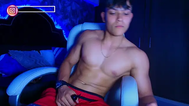 Chat XXX ao vivo de DilanMiller_