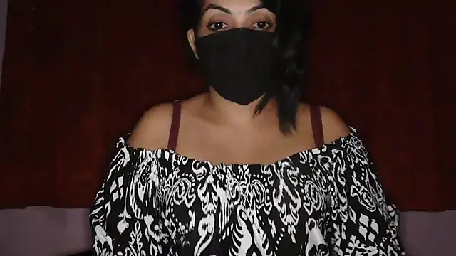 دردشة Reddy_Trisha الجنسية المباشرة