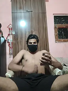 Fucker_111 Chat XXX in diretta