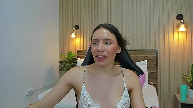 Chat +18 de valeryn__rosse ao vivo