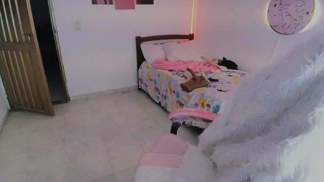 Chat XXX en directo de Nanami_19