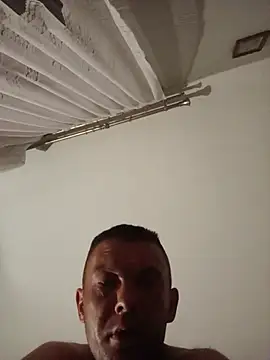 liderek83 – Naživo XXX chat