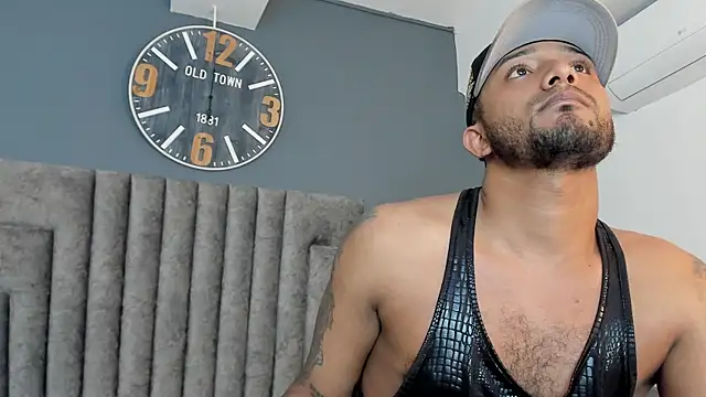 Robin_Rief's Live XXX Chat