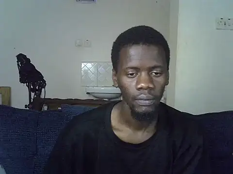 Thee_Biggest Show in webcam