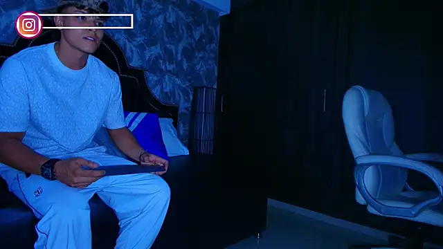 DilanMiller_のライブXXXチャット