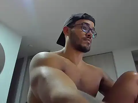 Czat XXX na żywo – Alexander_Martines