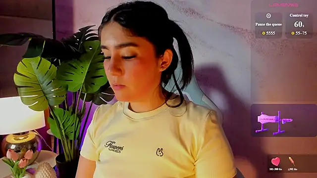 Chat +18 de Belliinda_21 ao vivo