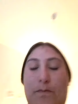 EmaTramel1's Live XXX Chat