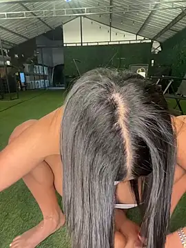 צ'אט XXX בשידור חי של EmmaExoticaXXX