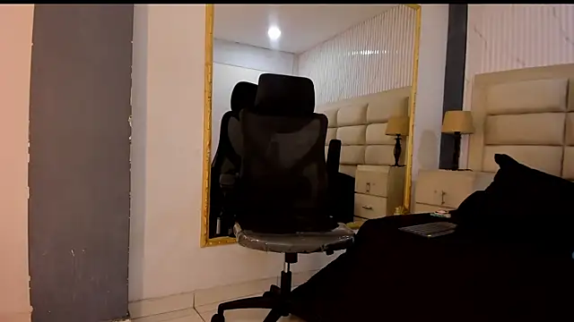 Hydan_ Live XXX-chat