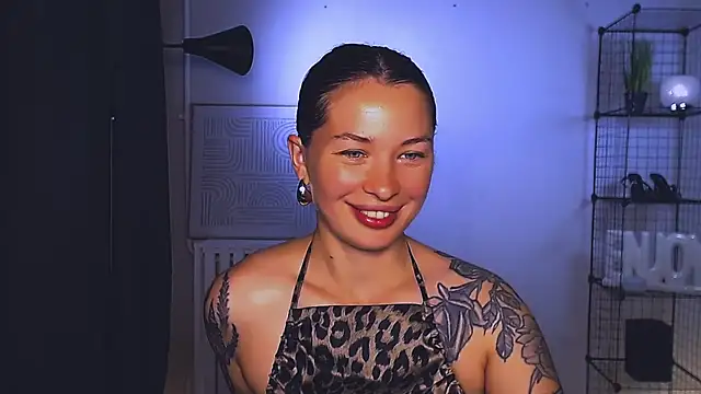 AlexaSven's Live XXX Chat