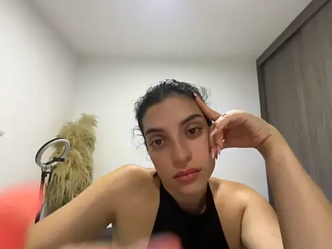 צ'אט XXX בשידור חי של dakota_le
