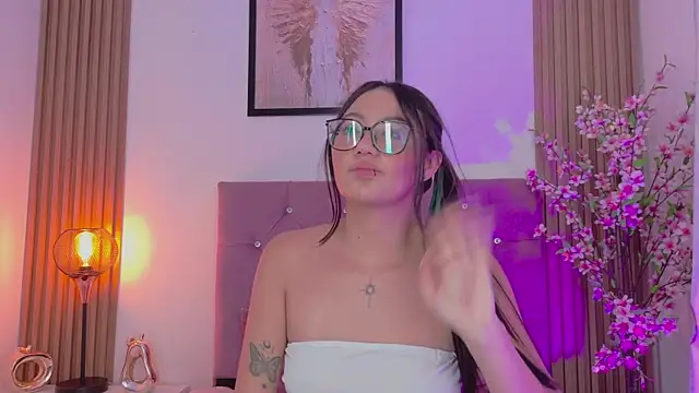 Chat XXX en directo de ravena_queen