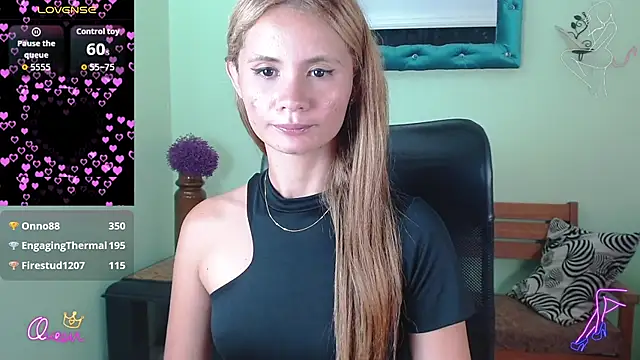 แชท XXX สดของ _Victoria_Jones_