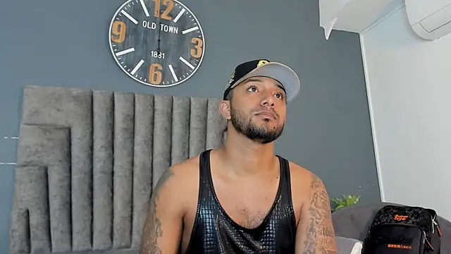 Chat XXX ao vivo de Robin_Rief