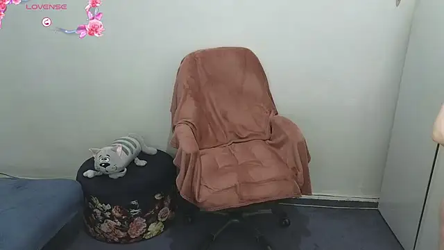 Sembang XXX Secara Langsung LenaFlynn