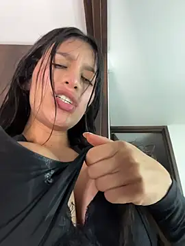 Chat XXX ao vivo de Emmily_19