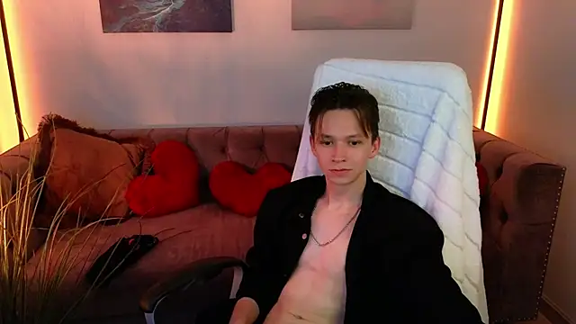 XXX chat uživo modela Meverik_Oushen