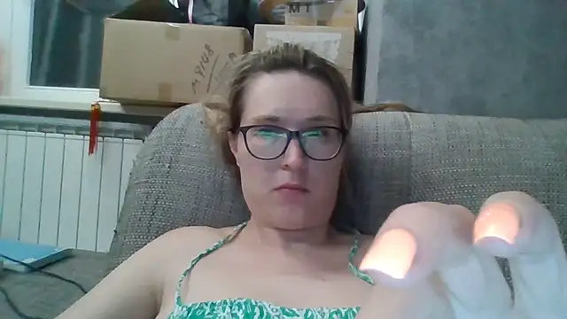 Jugira – Naživo XXX chat