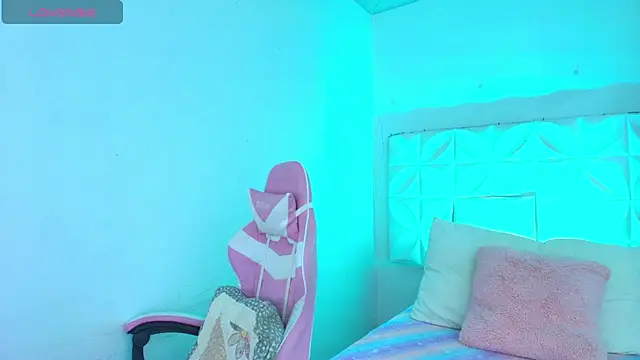 Chat +18 de Ivonny_Goldie ao vivo