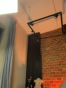 GrayAndrews Chat XXX live
