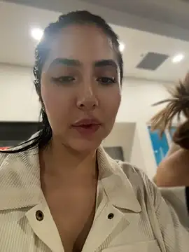 _Nina_1のライブXXXチャット